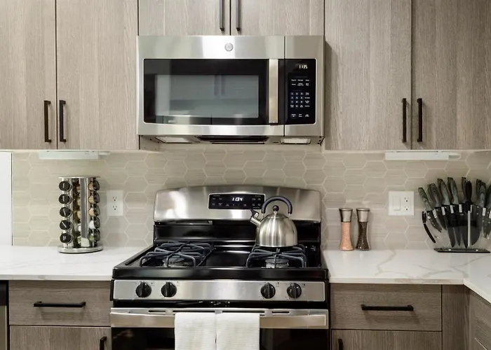 Apartment Kierland Dining Pool Hot Tub Gym Shop Dist *