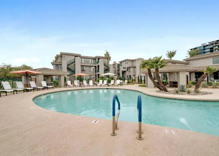 Apartment Kierland Dining Pool Hot Tub Gym Shop Dist *